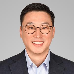 Seok Jun Lee